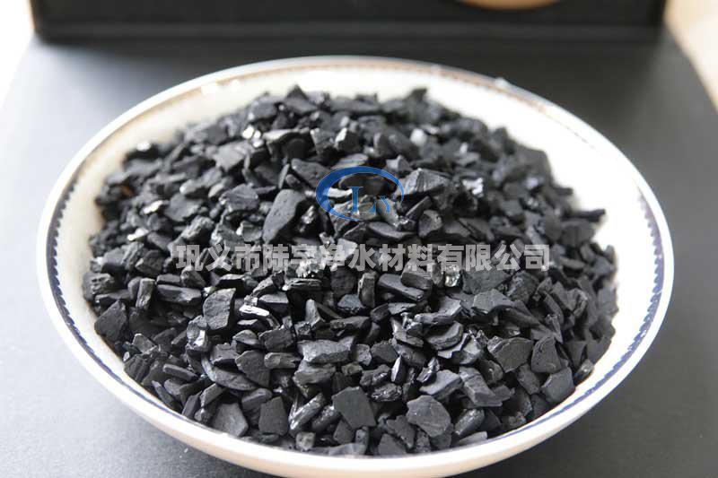 <a href='http://www.hbtymc.com' target='_blank'><u>椰殼活性炭</u></a>