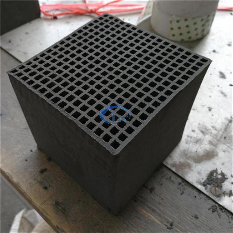 <a href='http://www.hbtymc.com' target='_blank'><u>蜂窩活性炭</u></a>
