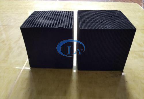 <a href='http://www.hbtymc.com' target='_blank'><u>蜂窩活性炭</u></a>