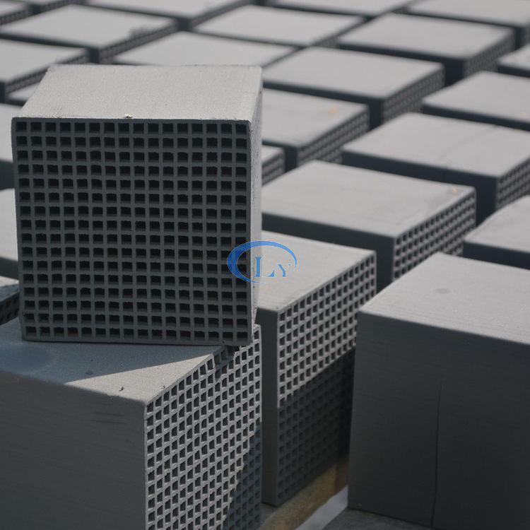 <a href='http://www.hbtymc.com' target='_blank'><u>蜂窩活性炭</u></a>