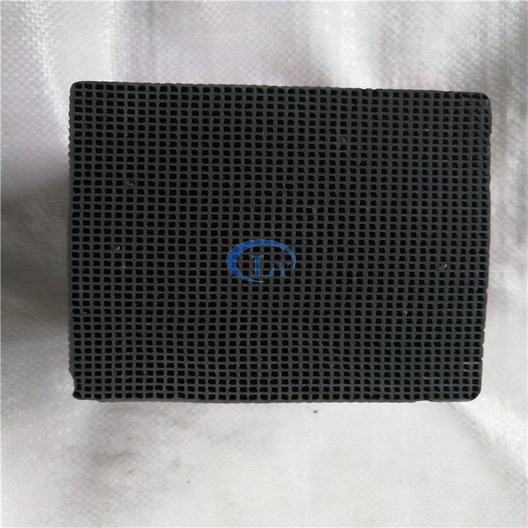 <a href='http://www.hbtymc.com' target='_blank'><u>蜂窩活性炭</u></a>
